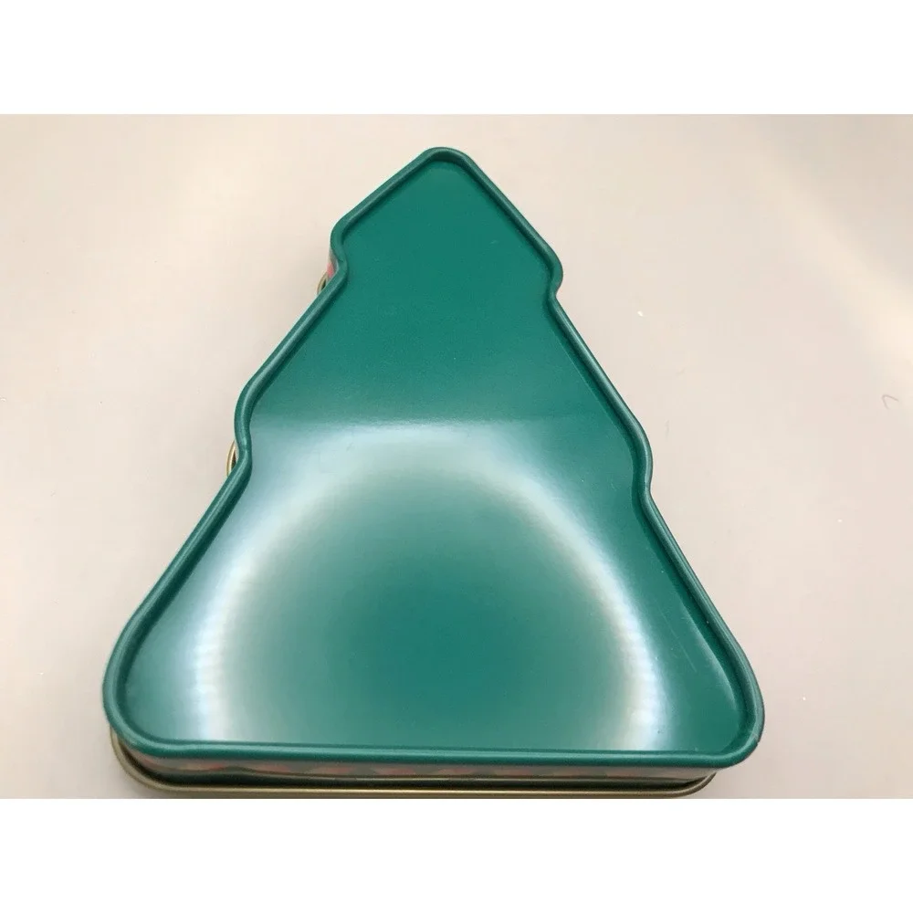 Christmas Tree Tin 6